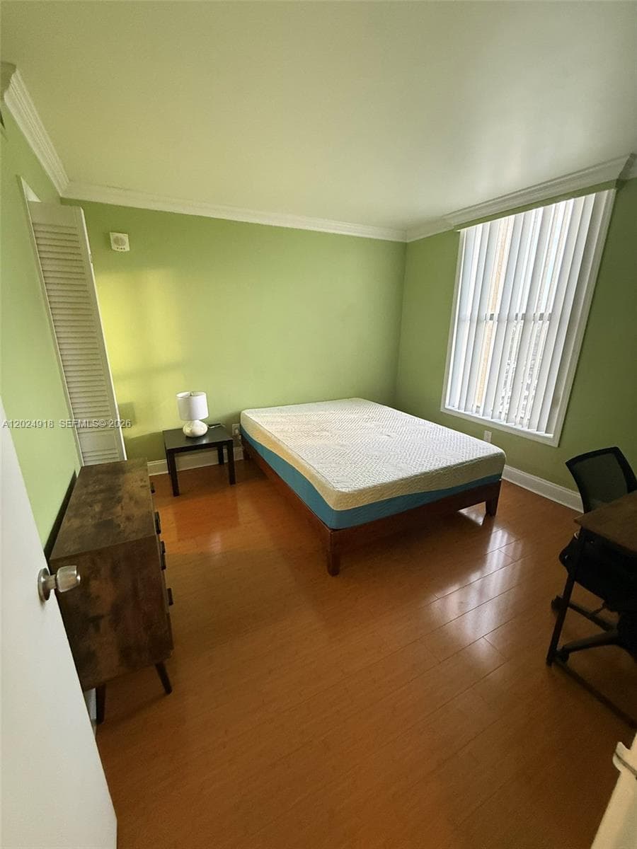 2020 NE 135th St # 503, North Miami FL 33181 — 17