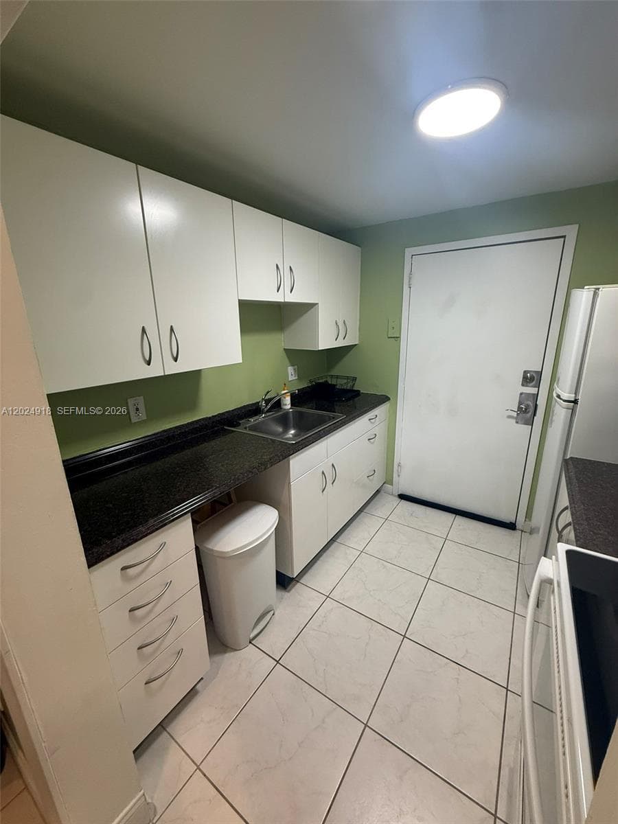 2020 NE 135th St # 503, North Miami FL 33181 — 5