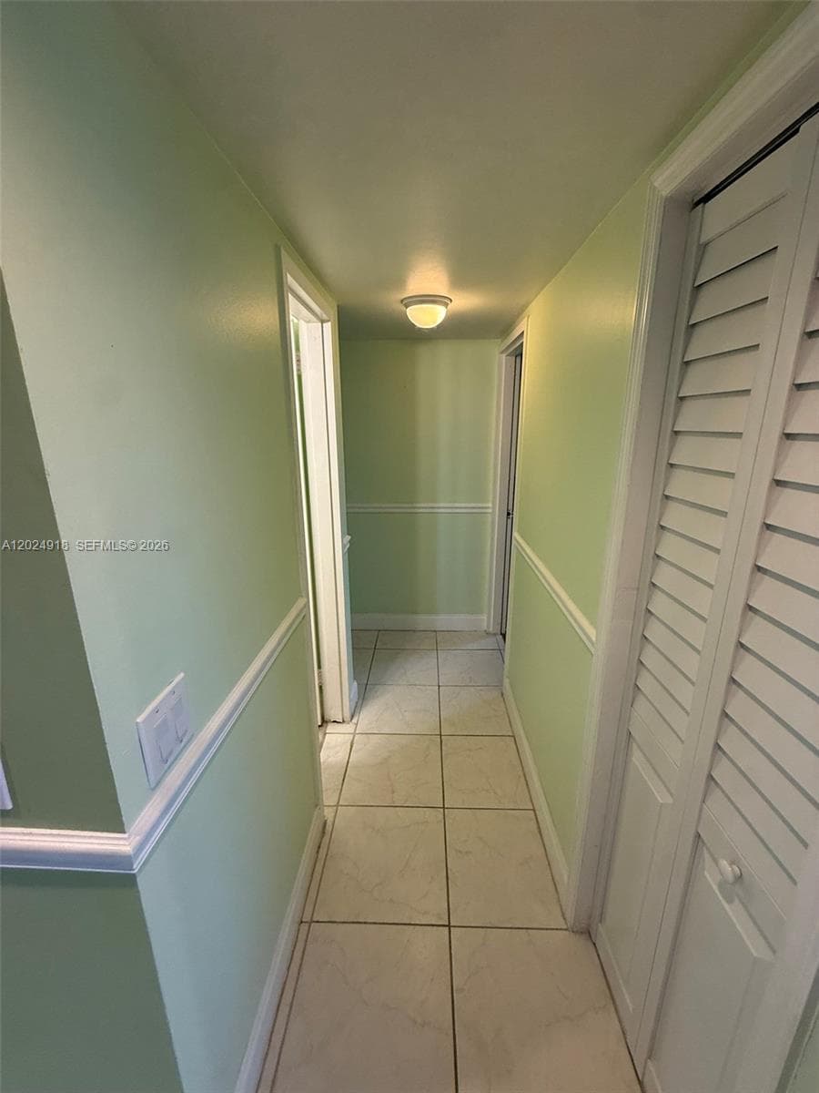 2020 NE 135th St # 503, North Miami FL 33181 — 10