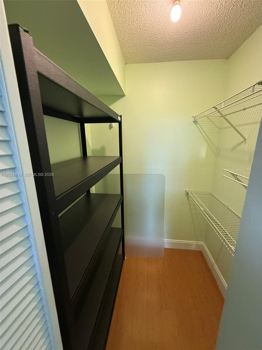 2020 NE 135th St # 503, North Miami FL 33181 — 18