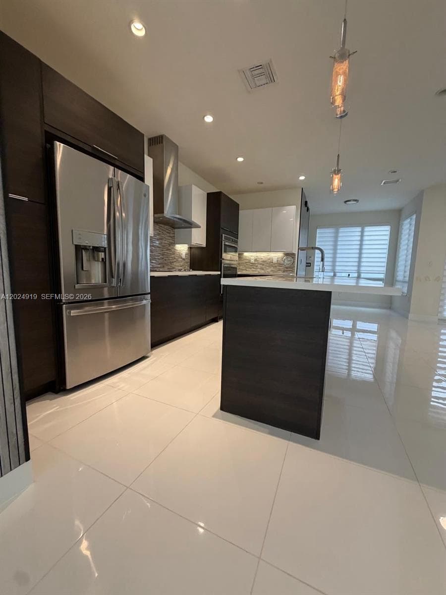 6311 NW 103rd Psge # 6311, Doral FL 33178 — 6