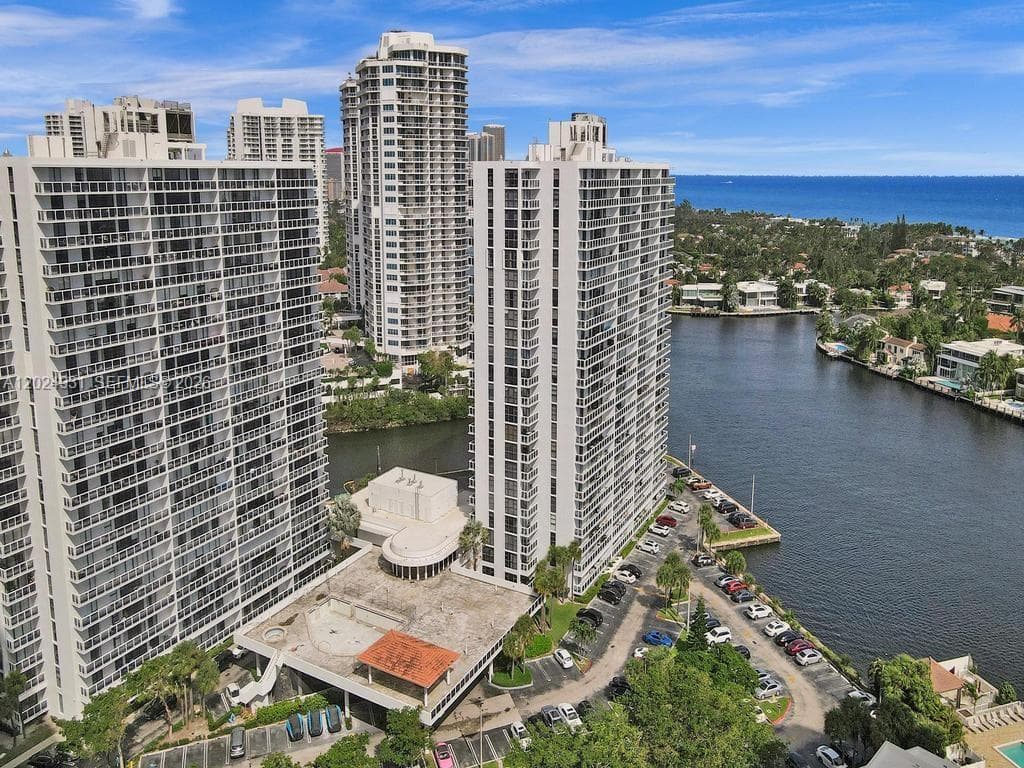 20515 E Country Club Dr # 1641, Aventura FL 33180 — 5