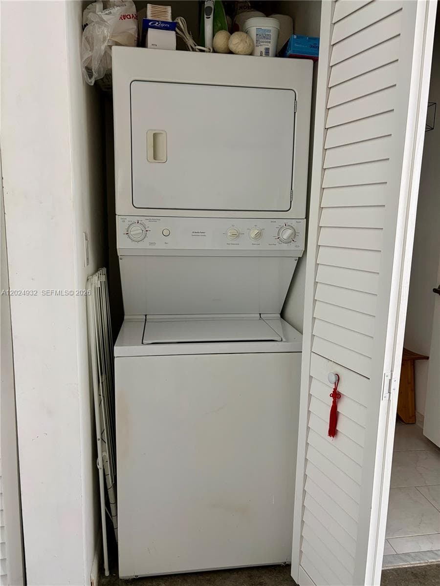 133 NE 2nd Ave # 1909, Miami FL 33132 — 19