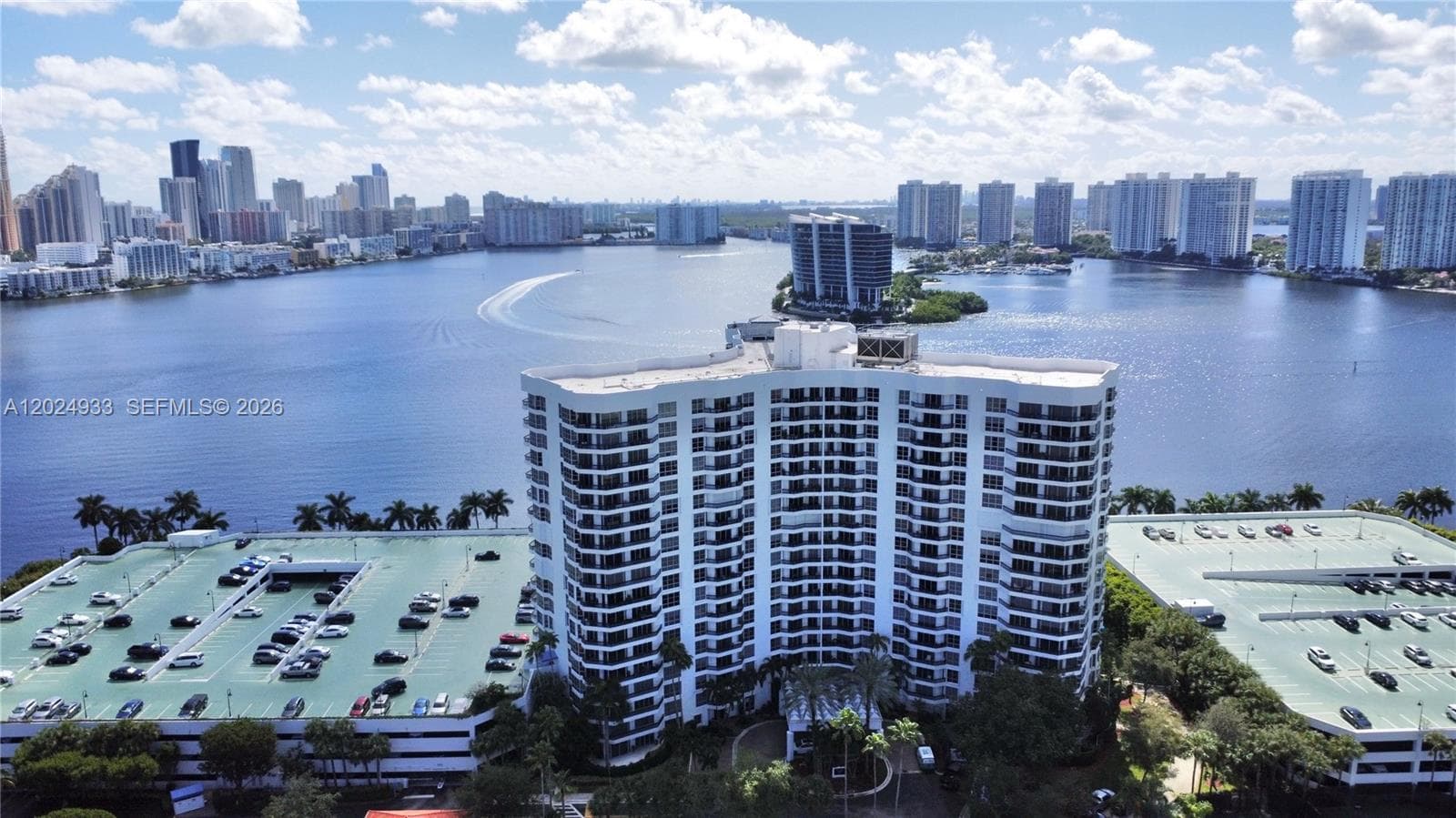 3600 Mystic Pointe Dr # 1115, Aventura FL 33180 — 46
