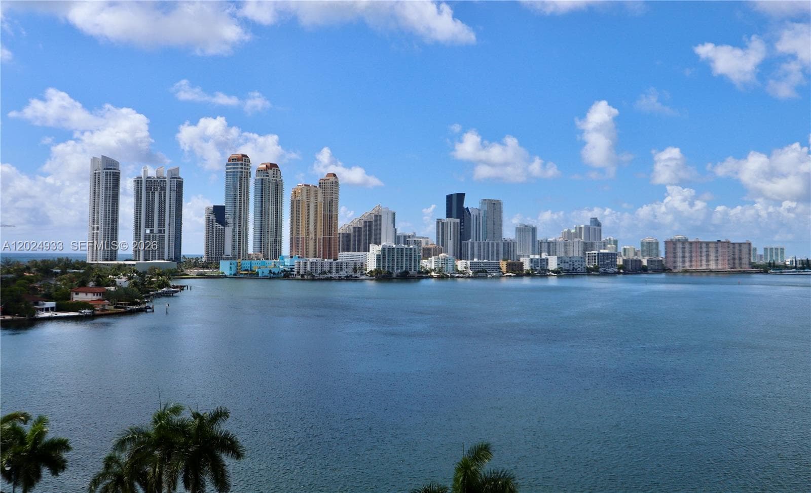 3600 Mystic Pointe Dr # 1115, Aventura FL 33180 — 30