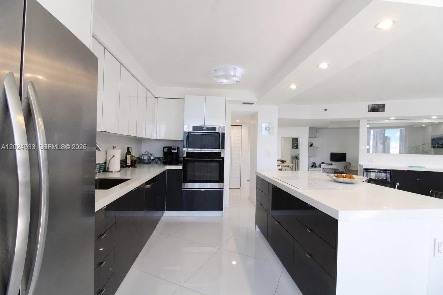 3600 Mystic Pointe Dr # 1115, Aventura FL 33180 — 14