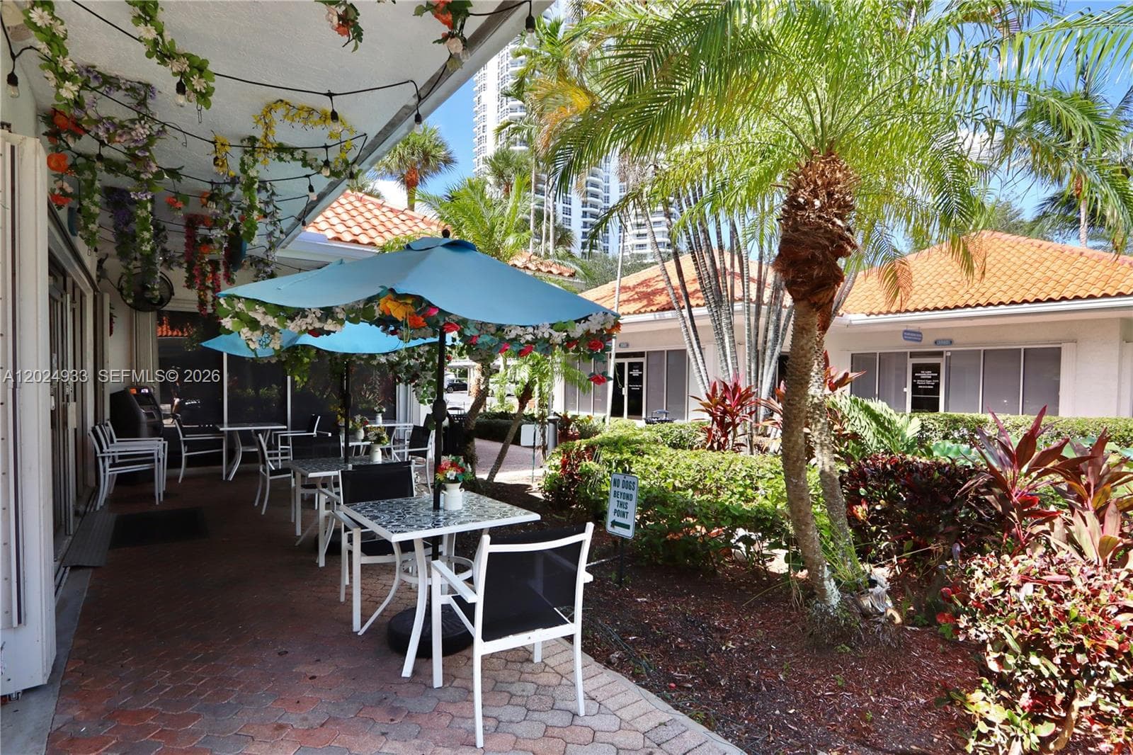 3600 Mystic Pointe Dr # 1115, Aventura FL 33180 — 54