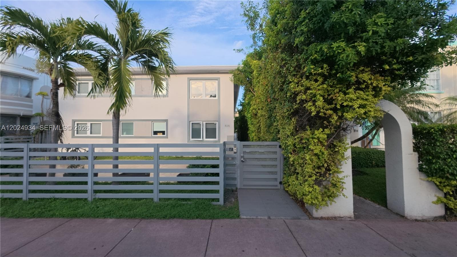 1035 Euclid Ave # 25, Miami Beach FL 33139 — 1