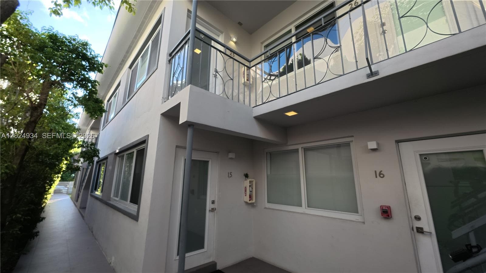 1035 Euclid Ave # 25, Miami Beach FL 33139 — 34