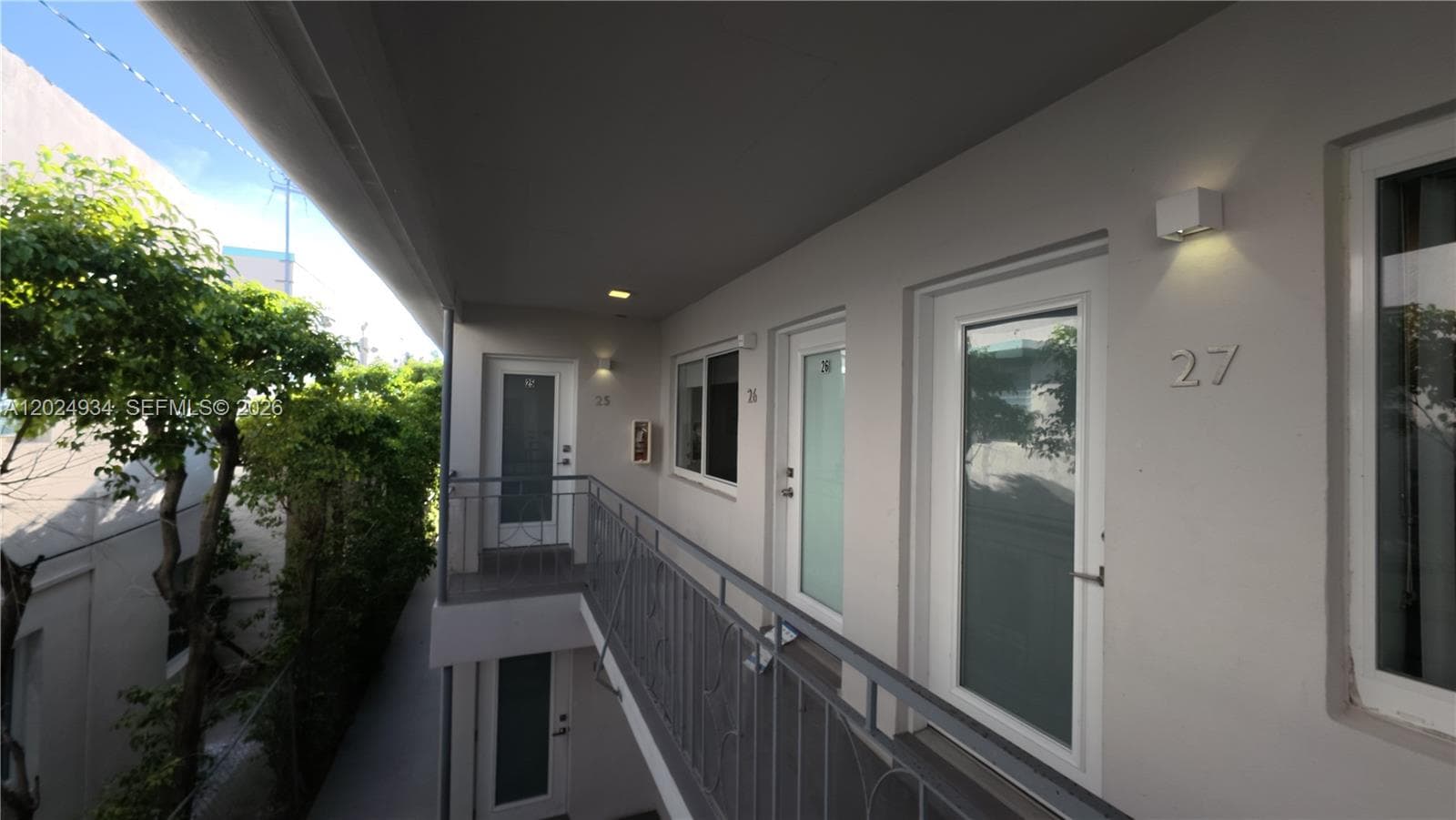 1035 Euclid Ave # 25, Miami Beach FL 33139 — 33