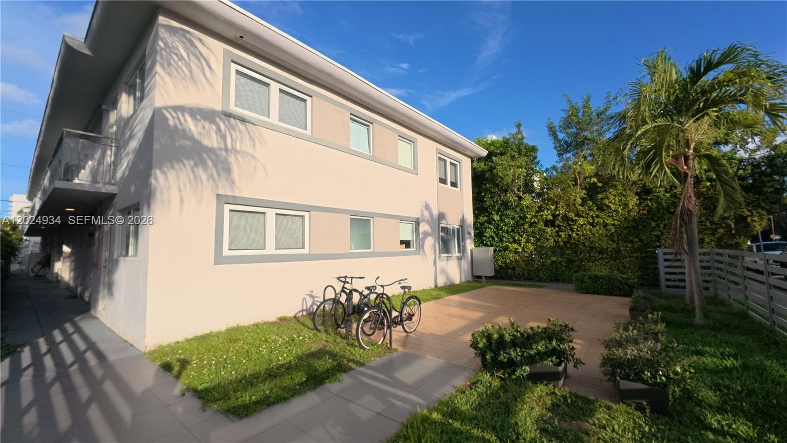1035 Euclid Ave # 25, Miami Beach FL 33139 — 40