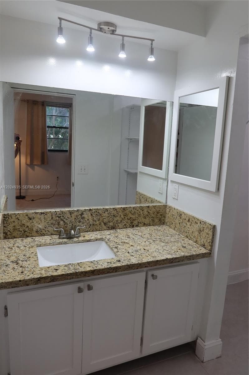 10835 SW 112th Ave # 113, Miami FL 33176 — 18