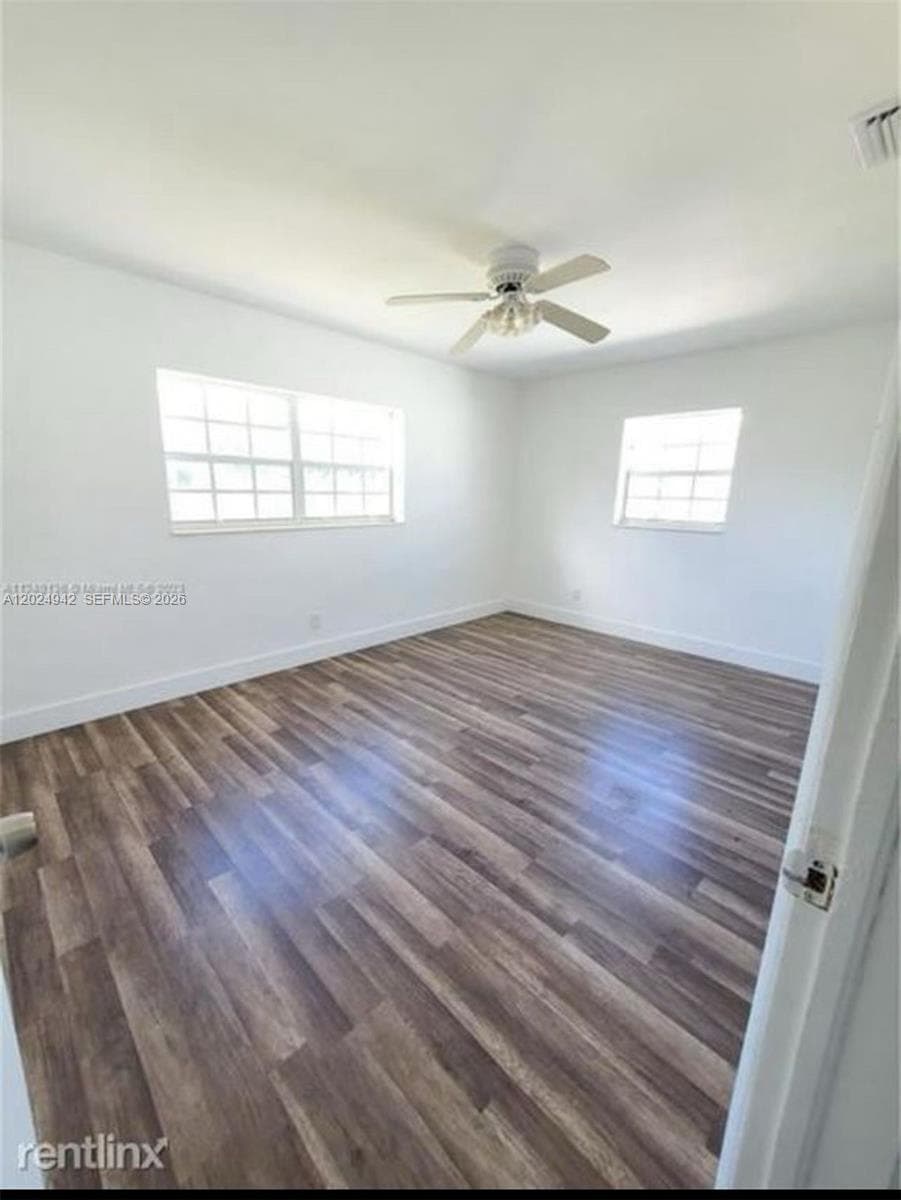 1770 NE 170th St, North Miami Beach FL 33162 — 7