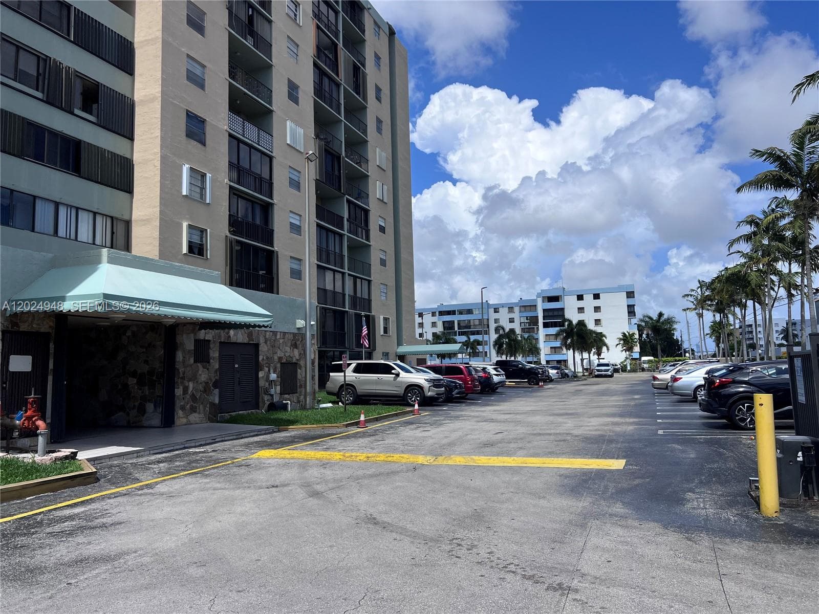 5055 NW 7th St # 301, Miami FL 33126 — 2