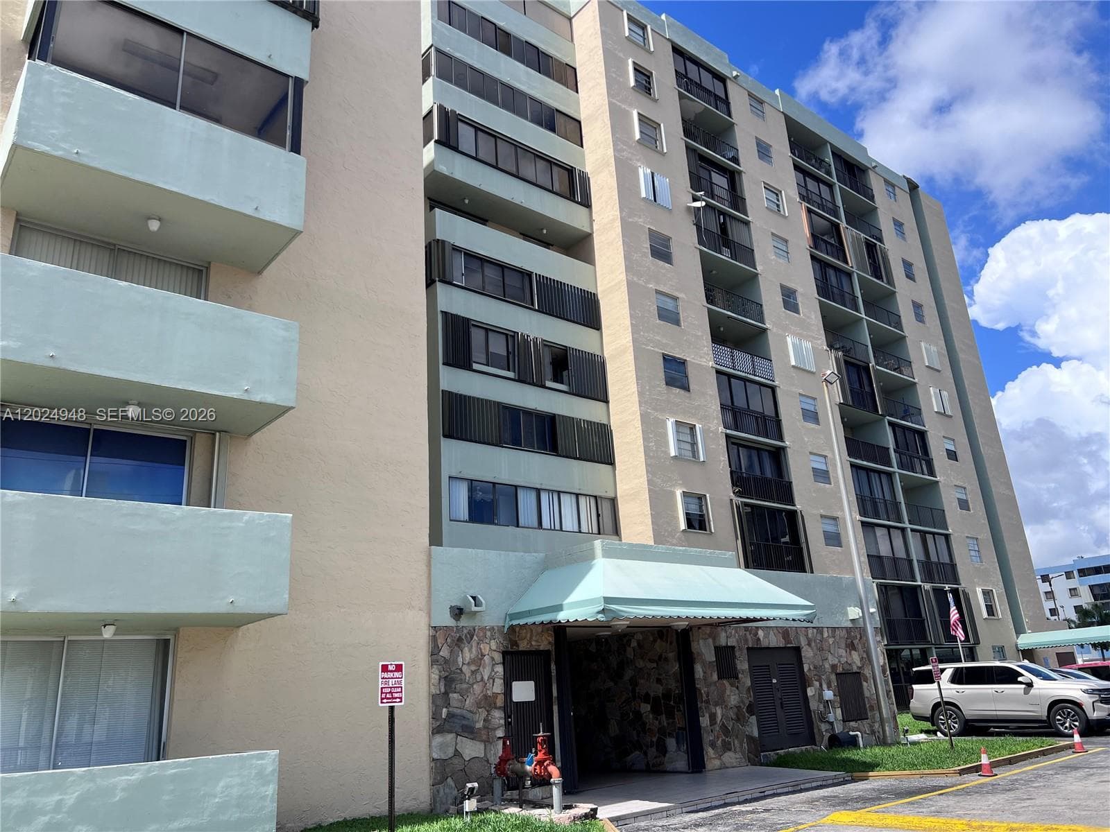 5055 NW 7th St # 301, Miami FL 33126 — 3