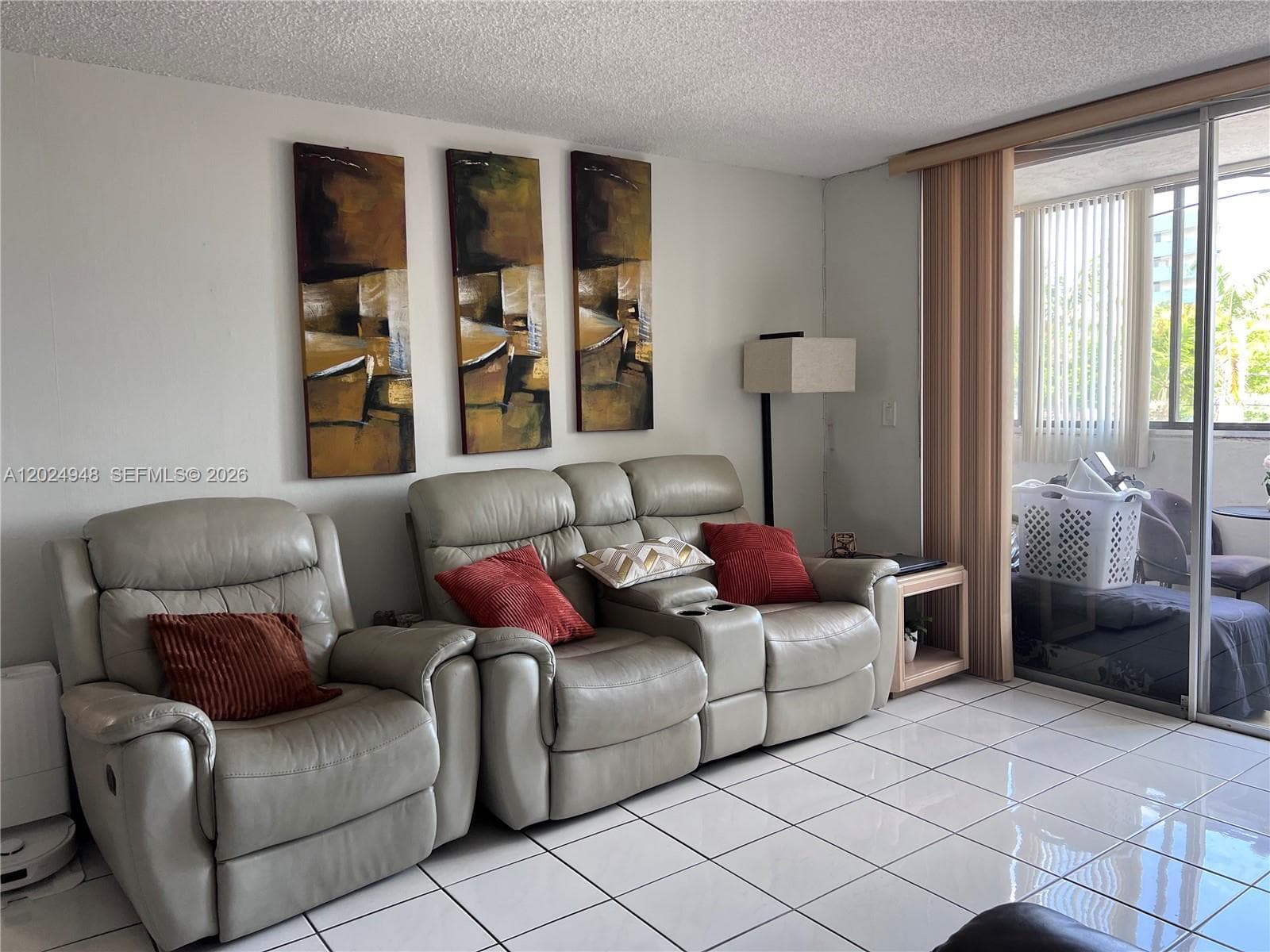 5055 NW 7th St # 301, Miami FL 33126 — 14