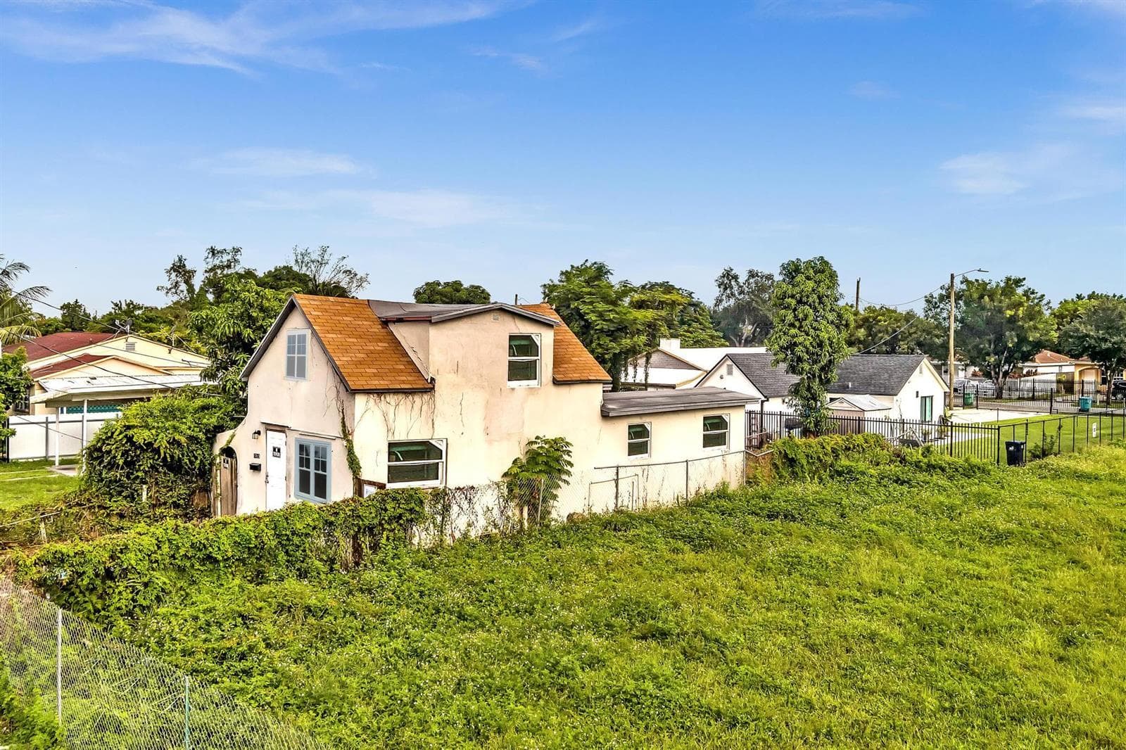 1713 NW 76th Terrace, Miami FL 33147 — 22