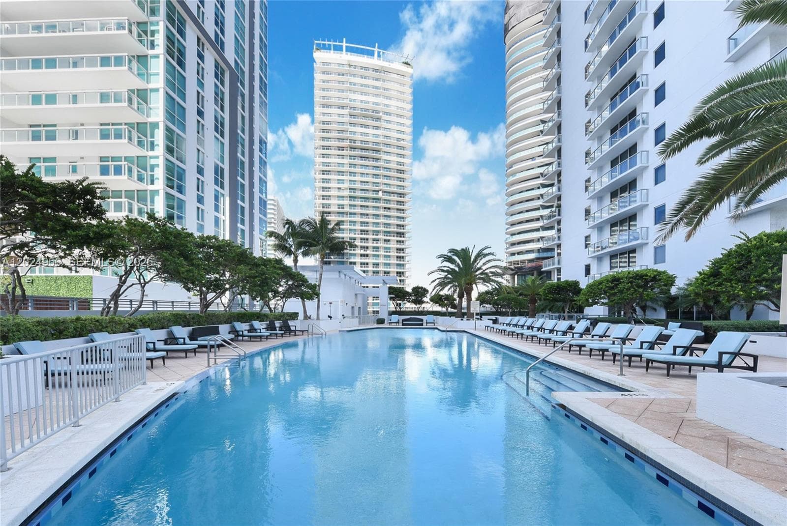 1060 Brickell Ave # 1715, Miami FL 33131 — 10