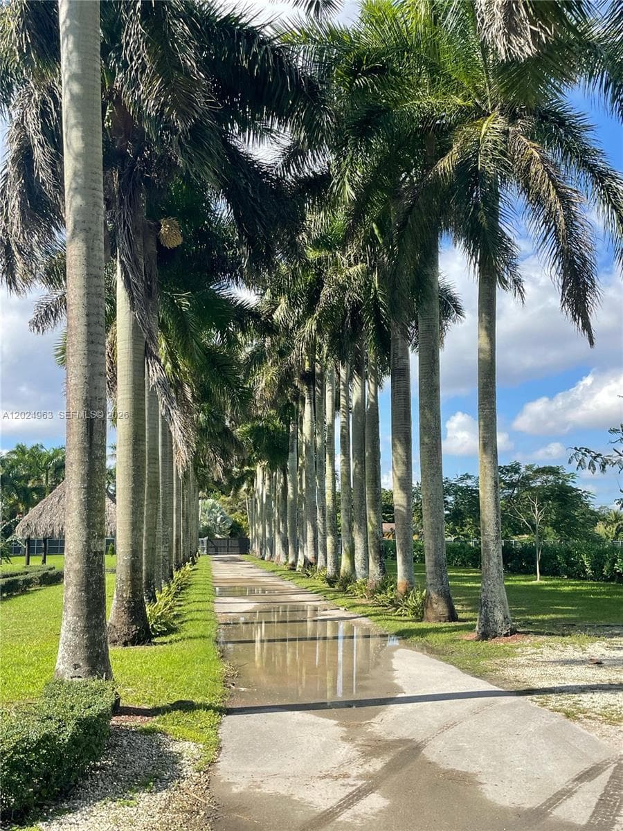 14701 SW 199th Ave, Miami FL 33196 — 60