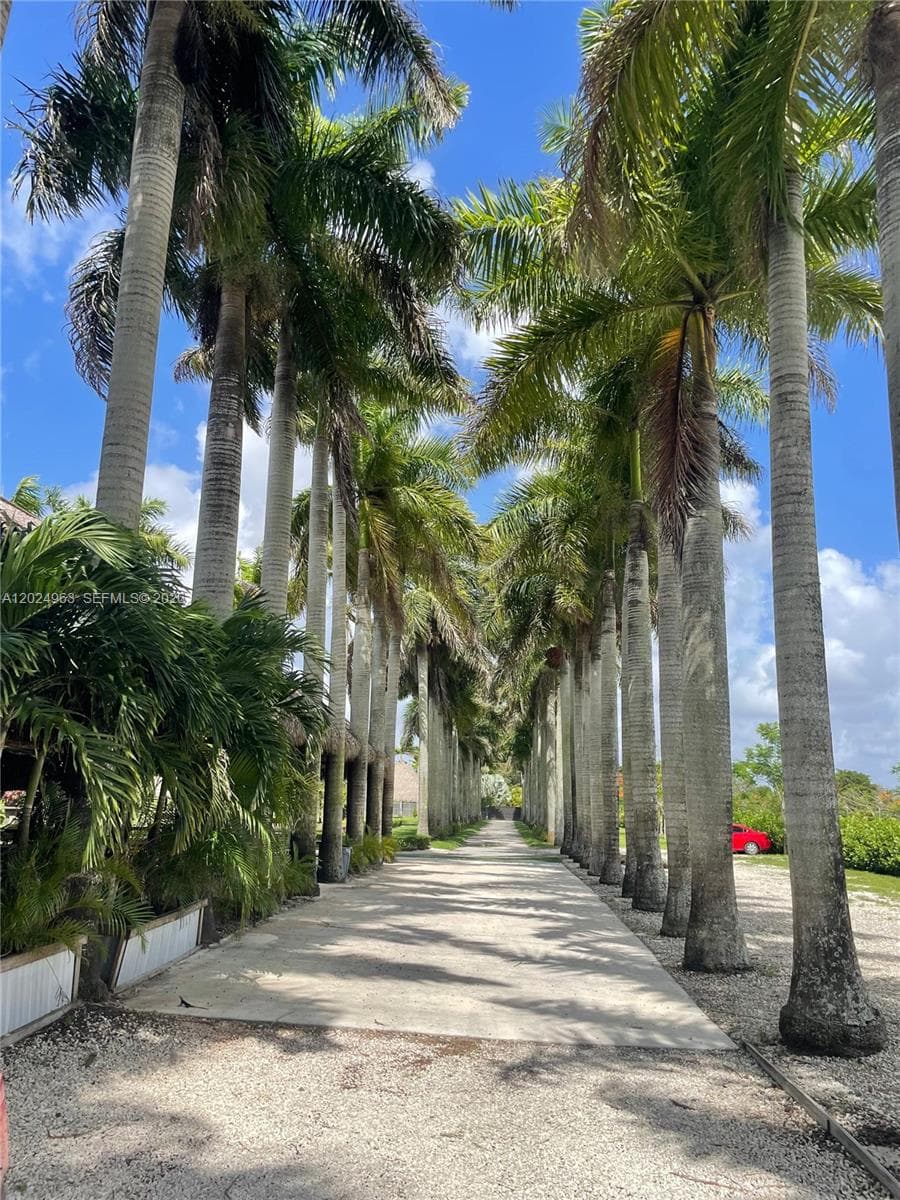 14701 SW 199th Ave, Miami FL 33196 — 70