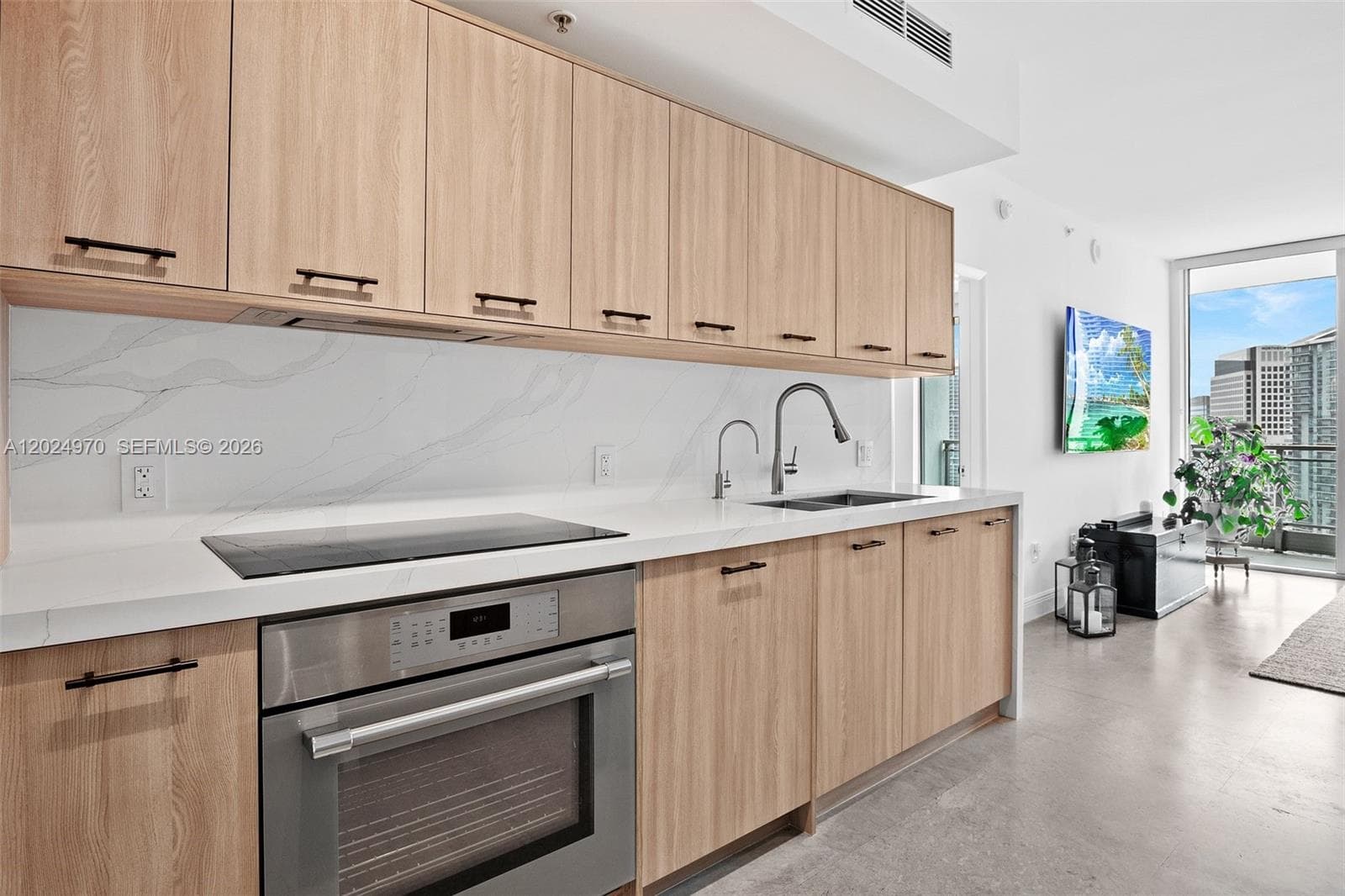 90 SW 3rd St # 3810, Miami FL 33130 — 20