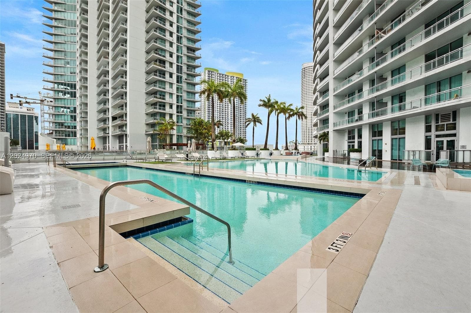 90 SW 3rd St # 3810, Miami FL 33130 — 31