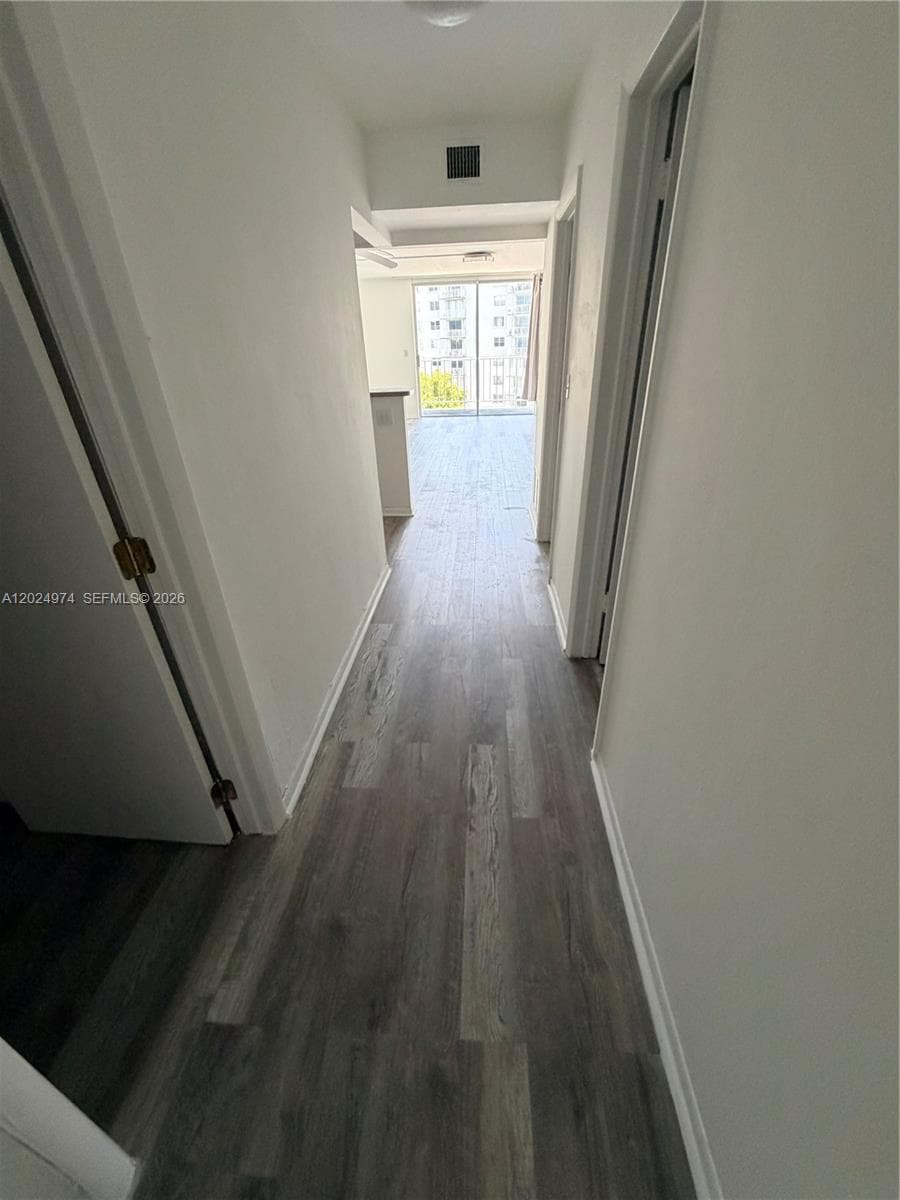 1470 NE 125th Ter # 605, North Miami FL 33161 — 16