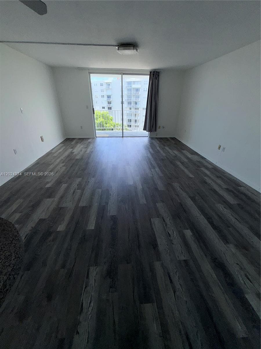 1470 NE 125th Ter # 605, North Miami FL 33161 — 5