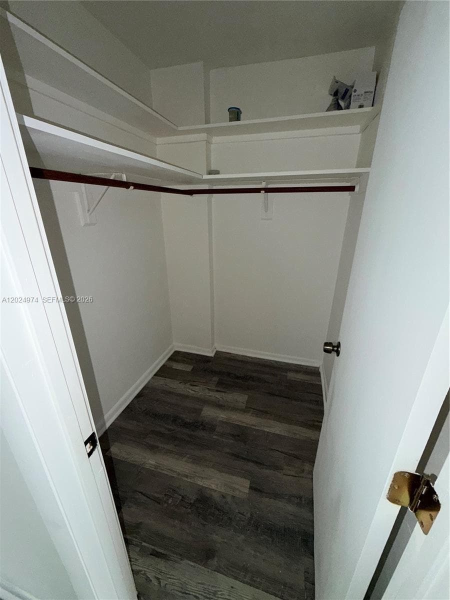 1470 NE 125th Ter # 605, North Miami FL 33161 — 14