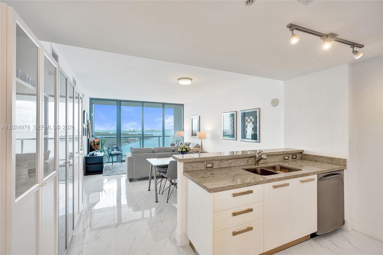601 NE 36th St # 1508, Miami FL 33137 — 3