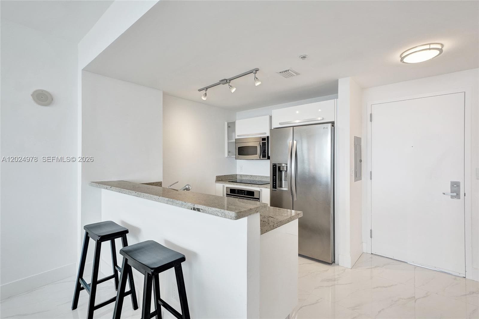 601 NE 36th St # 1508, Miami FL 33137 — 14