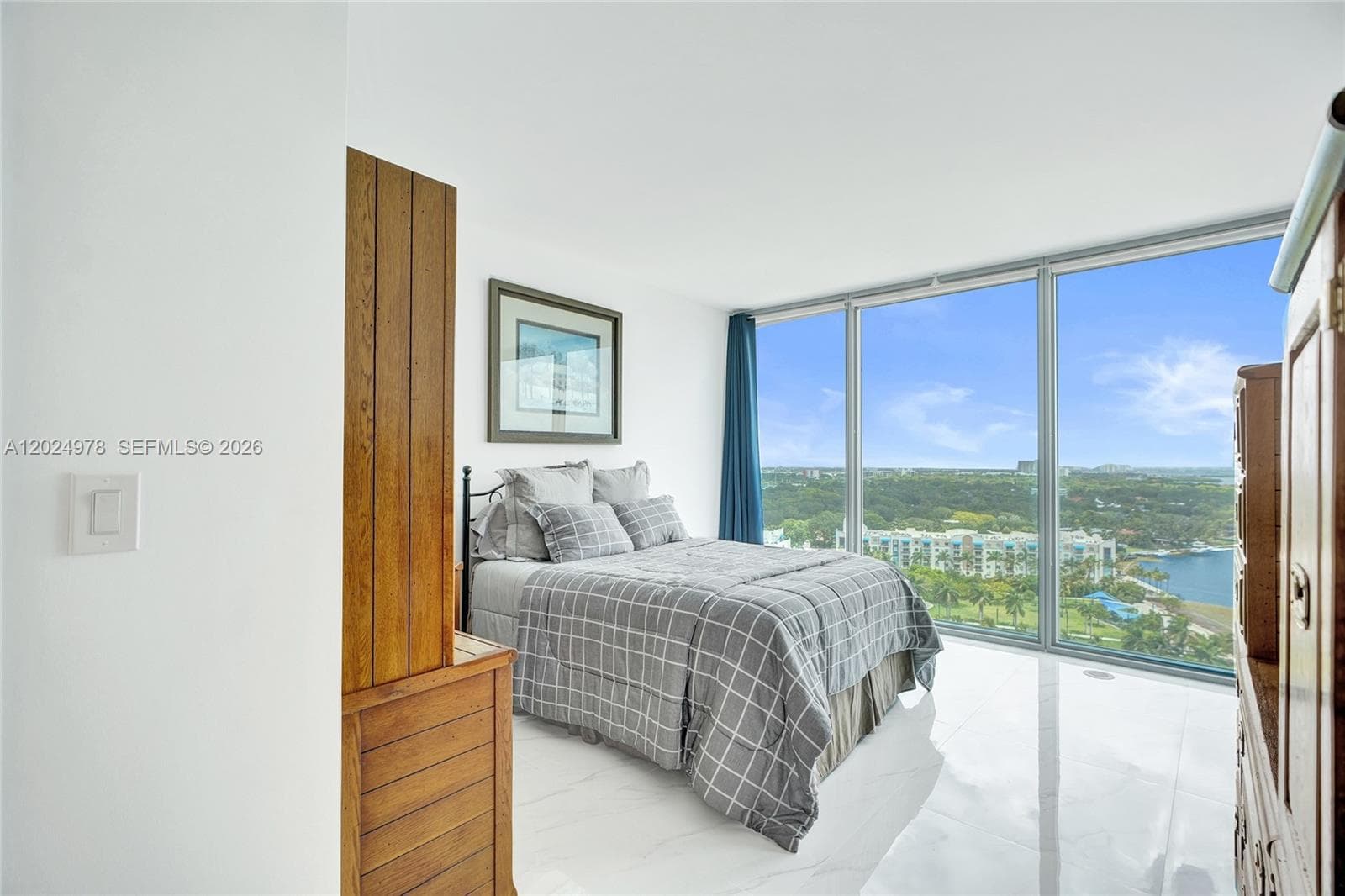 601 NE 36th St # 1508, Miami FL 33137 — 18