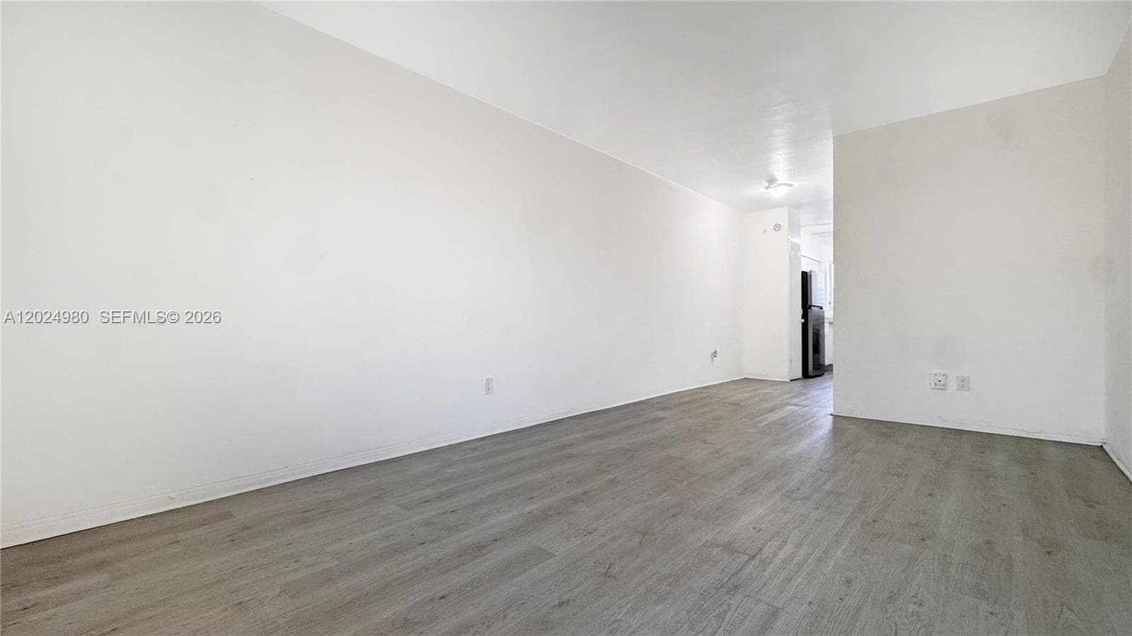 7717 Byron Ave # 9, Miami Beach FL 33141 — 6