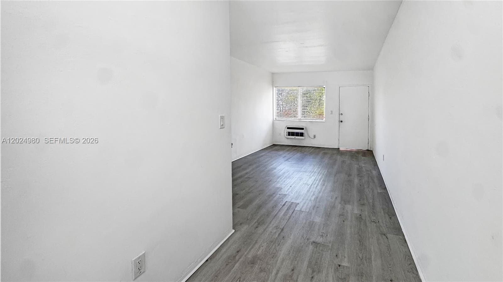 7717 Byron Ave # 9, Miami Beach FL 33141 — 10