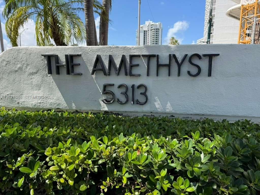 5313 Collins Ave # 1109, Miami Beach FL 33140 — 1