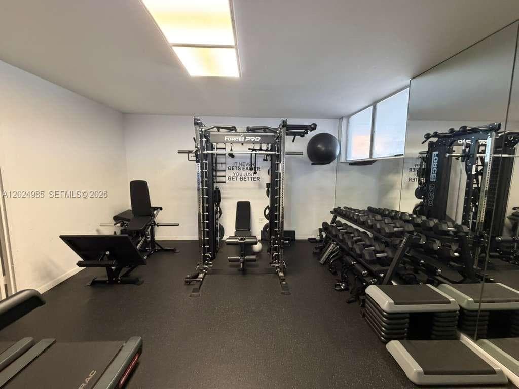 5313 Collins Ave # 1109, Miami Beach FL 33140 — 9