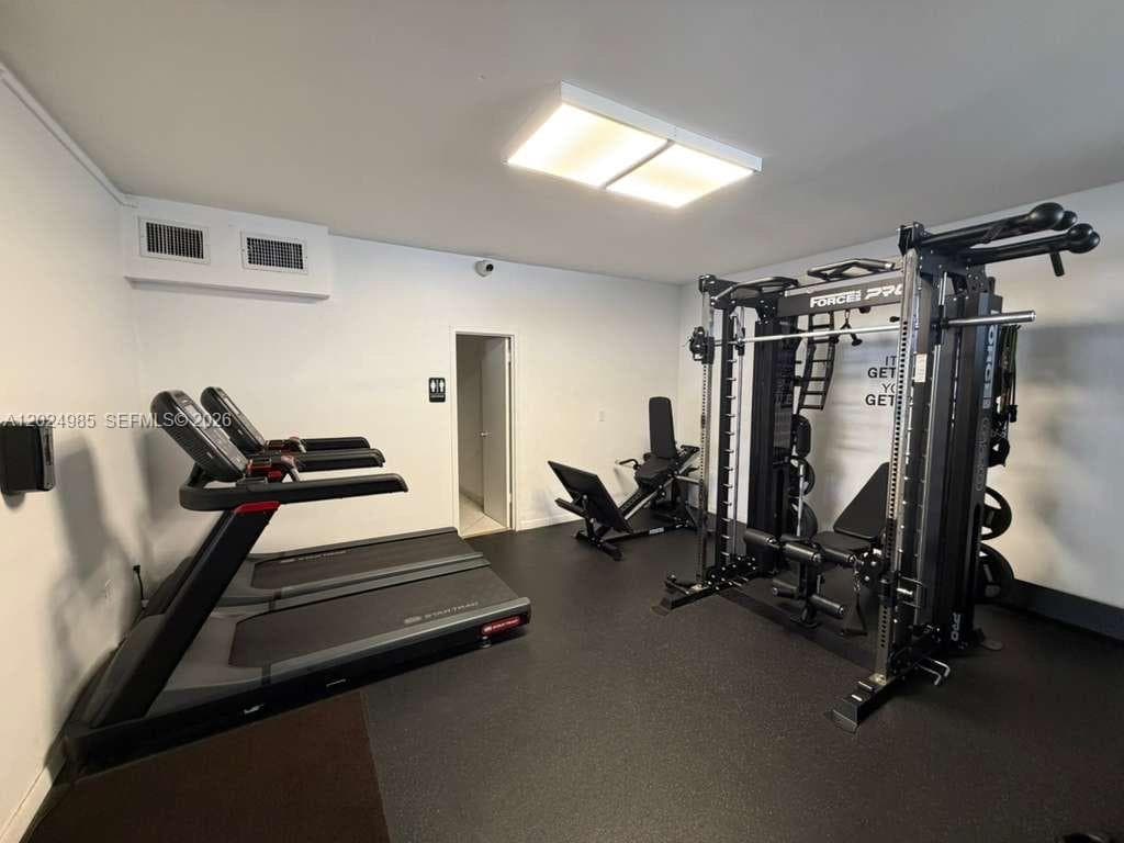 5313 Collins Ave # 1109, Miami Beach FL 33140 — 10