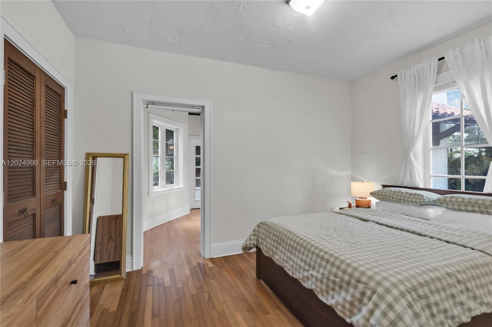 1119 Lisbon St, Coral Gables FL 33134 — 23
