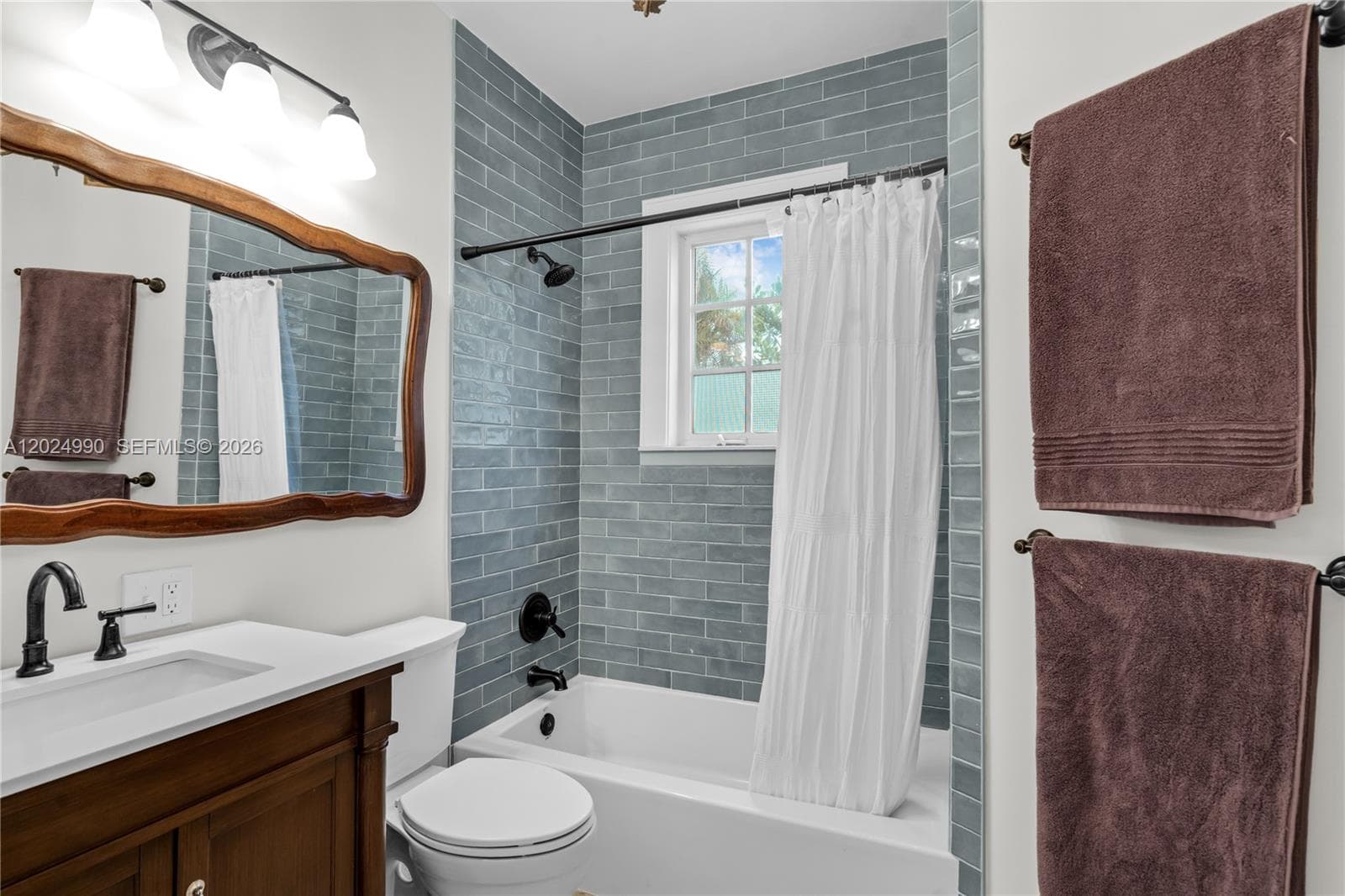 1119 Lisbon St, Coral Gables FL 33134 — 22