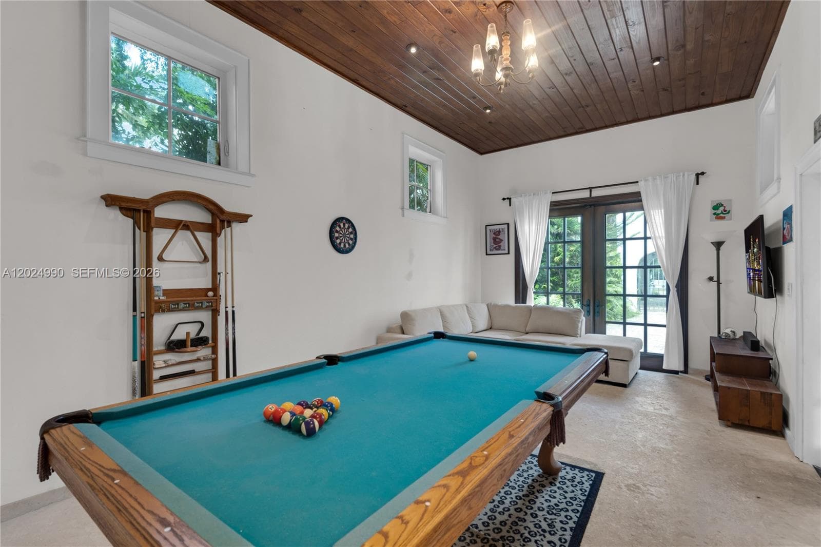 1119 Lisbon St, Coral Gables FL 33134 — 19