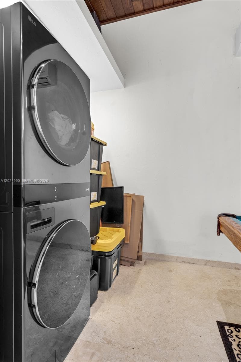 1119 Lisbon St, Coral Gables FL 33134 — 31