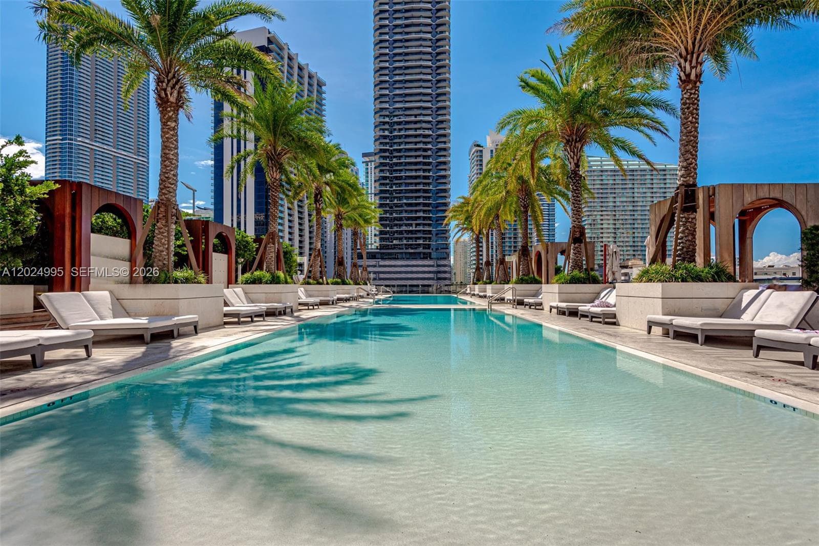 801 S Miami Ave # 2607, Miami FL 33130 — 22