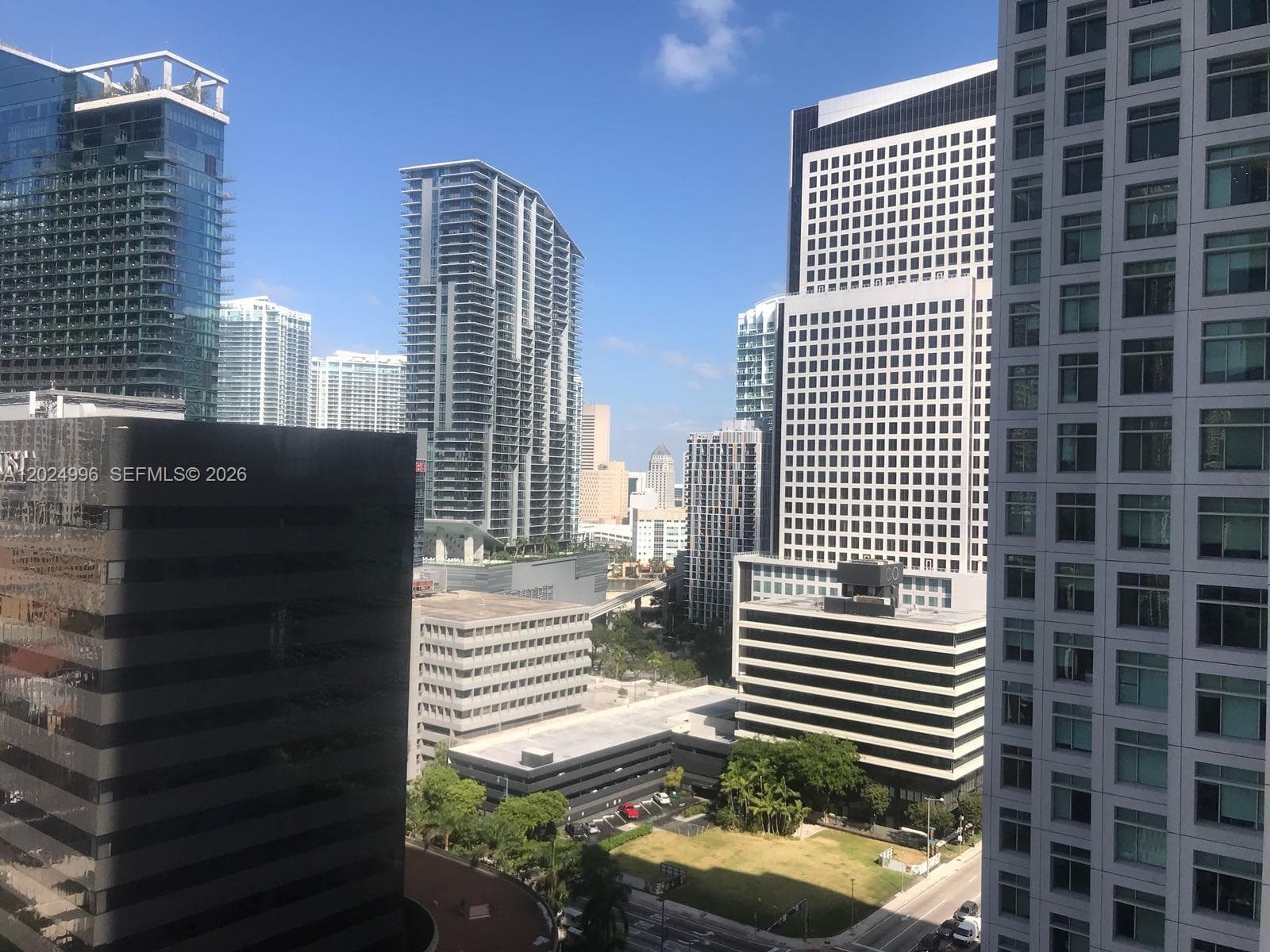 950 Brickell Bay Dr # 2000, Miami FL 33131 — 1