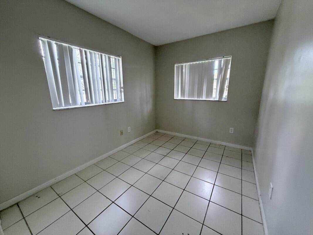 639 SW 3rd Terrace, Homestead FL 33034 — 6