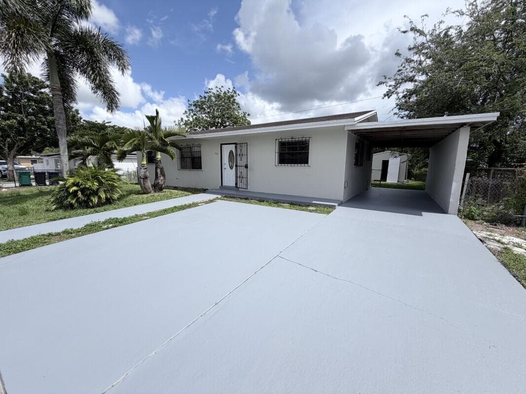 639 SW 3rd Terrace, Homestead FL 33034 — 1