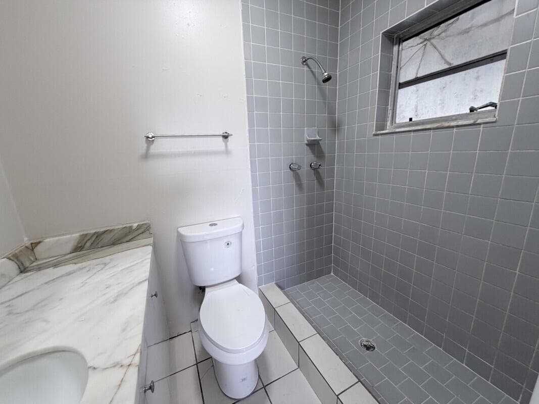 639 SW 3rd Terrace, Homestead FL 33034 — 10
