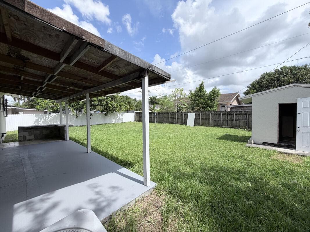 639 SW 3rd Terrace, Homestead FL 33034 — 11