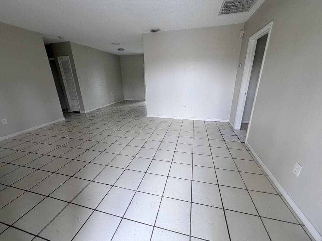 639 SW 3rd Terrace, Homestead FL 33034 — 4