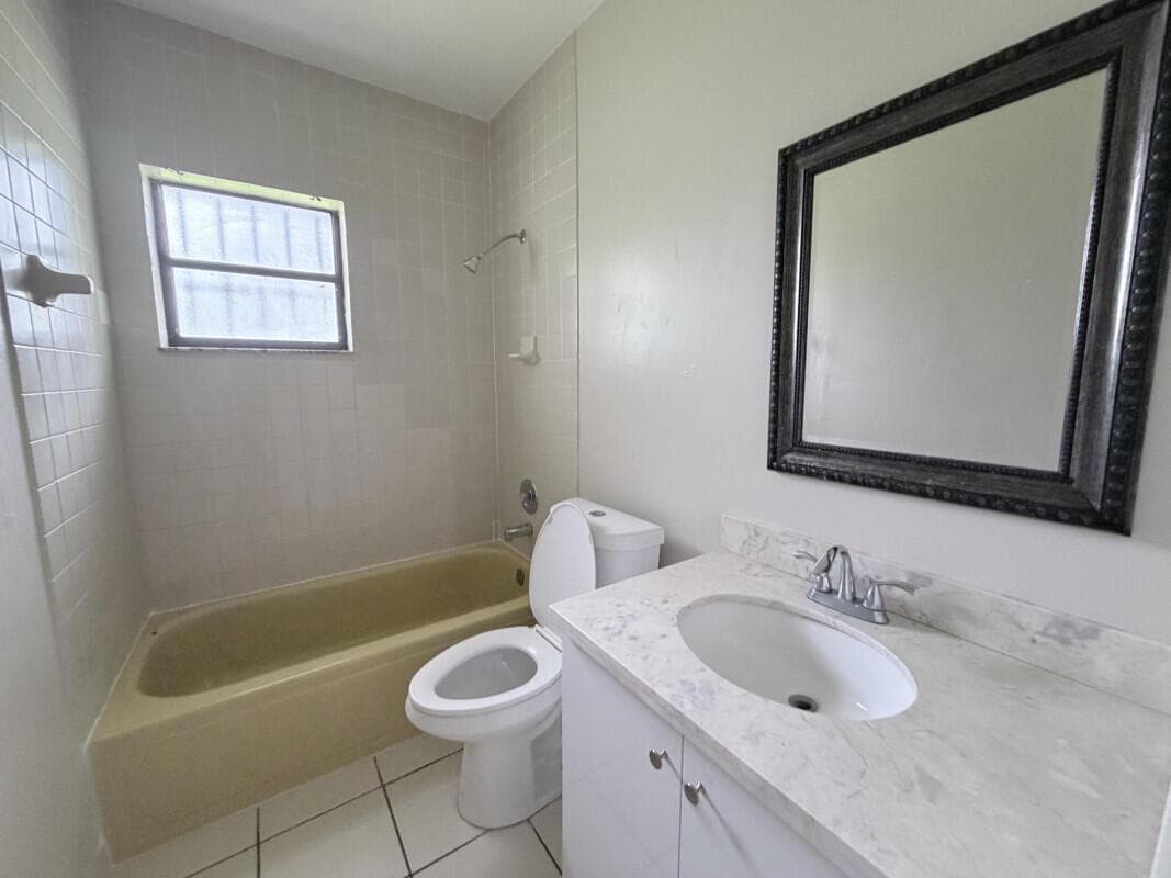 639 SW 3rd Terrace, Homestead FL 33034 — 8