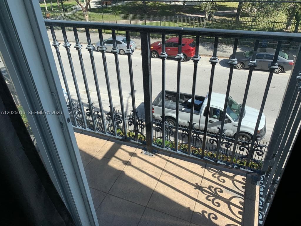 400 SW 2nd St # 201, Miami FL 33130 — 11